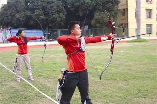 漯河市源汇区许慎小学举行校园安全防恐演练_kaiyun网页登录入口(图3) kaiyun网页登录入口